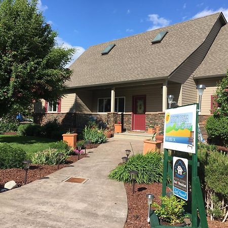 A Day'S Dream B&B Peachland Exterior photo