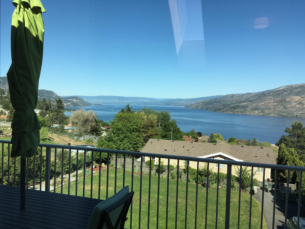 A Day'S Dream B&B Peachland Exterior photo